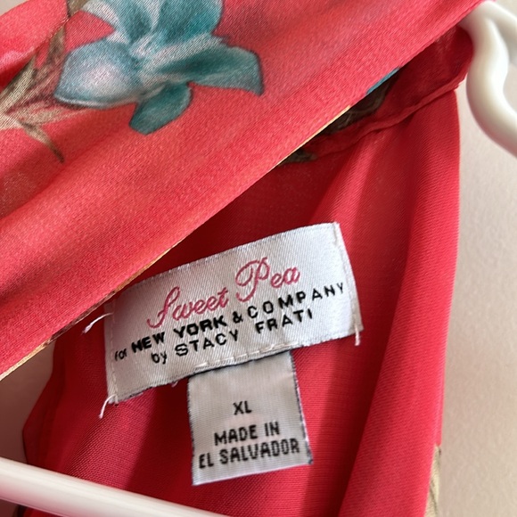 NEW STUNNING Deep Cold Shoulder Floral Blouse - Picture 14 of 15